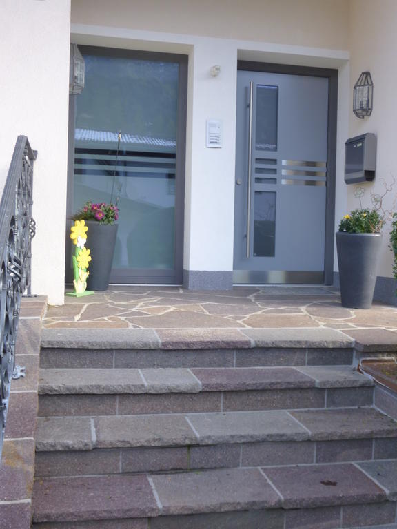 Ferienwohnungen Sommavilla Fulpmes Exterior foto